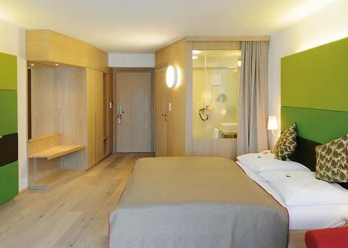 Отель Seehotel Schwan